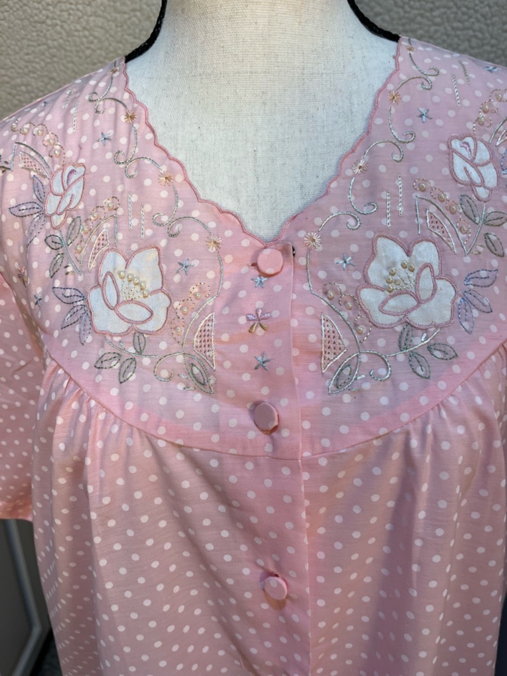 Elegant Long Peignoir Robe – Feminine & Luxurious ✨ - Picture 6 of 14